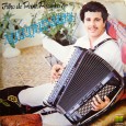 Mais um excelente disco de Marcos Farias, o Marquinhos, nesse álbum conseguiu a proeza de reunir ótimas composições, de grandes autores da época, como Dominguinhos, Lindolfo Barbosa, Camarão, Cecéu e...