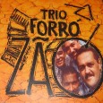 O grupo foi surgiu no Rio de Janeiro em 1993, e começou tocando na tradicional Feira de São Cristóvão, conhecido reduto nordestino, casualmente, quando Bastos, até então um modesto porteiro...