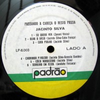 1980-jacinto-silva-passando-a-cabeaa-o-resto-passa-selo-a