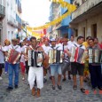 Fotos enviadas pelo Corró, de Recife – PE. Esse evento é chamado de “Troça Carnavalesca Sanfona do Povo”, regida pelo mestre Camarão. É um evento que acontece tradicionalmente todo domingo...