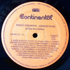 forra-com-briga-selo-02