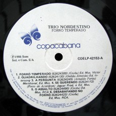 trio-nordestino-1986-forra-temperado-selo-a