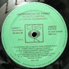 1977-jacinto-limeira-um-trombone-no-forra-selo-a