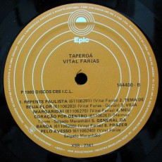 vital-farias-1980-taperoa-selo-b