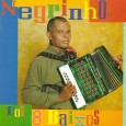 CD – Negrinho dos 8 Baixos – Forrozeiro do Sertão Colaboração do sergipano Everaldo Santana. Um disco todo instrumental, do início ao fim. Nota-se que a autoria de todas as músicas é de Zezitinho, mas quem seria esse cara? Felizmente...